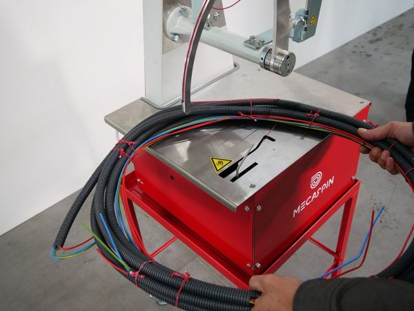 use of duct banding machine peripheral equipment
