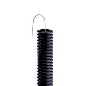 Sheath with thread puller
